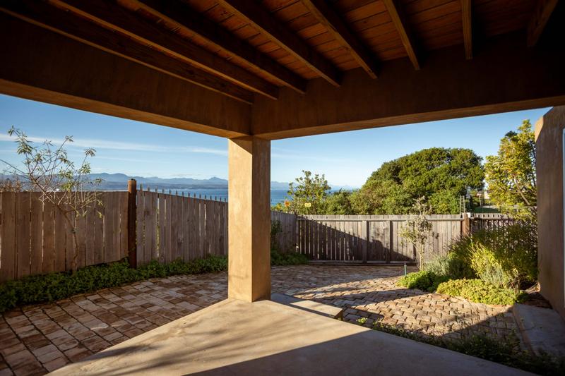 4 Bedroom Property for Sale in Hobie Beach Western Cape